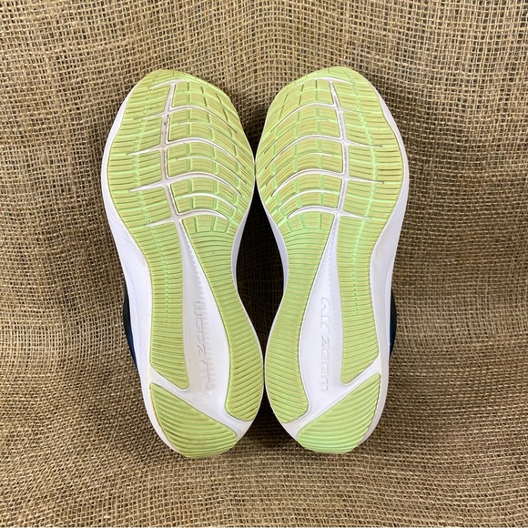 Nike Zoom  Running Shoe WinFlo Black Blue Size 9.5 - Picture 9 of 9